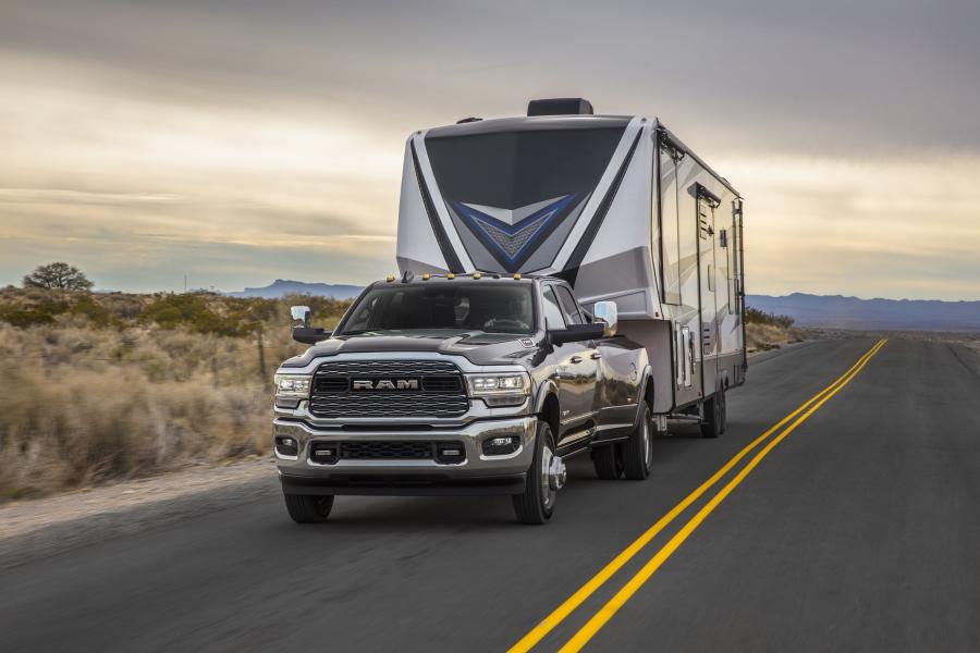  Ram 3500 Limited Crew Cab Dually (D2) (D2) 2019 года  (фото 15 из 45)